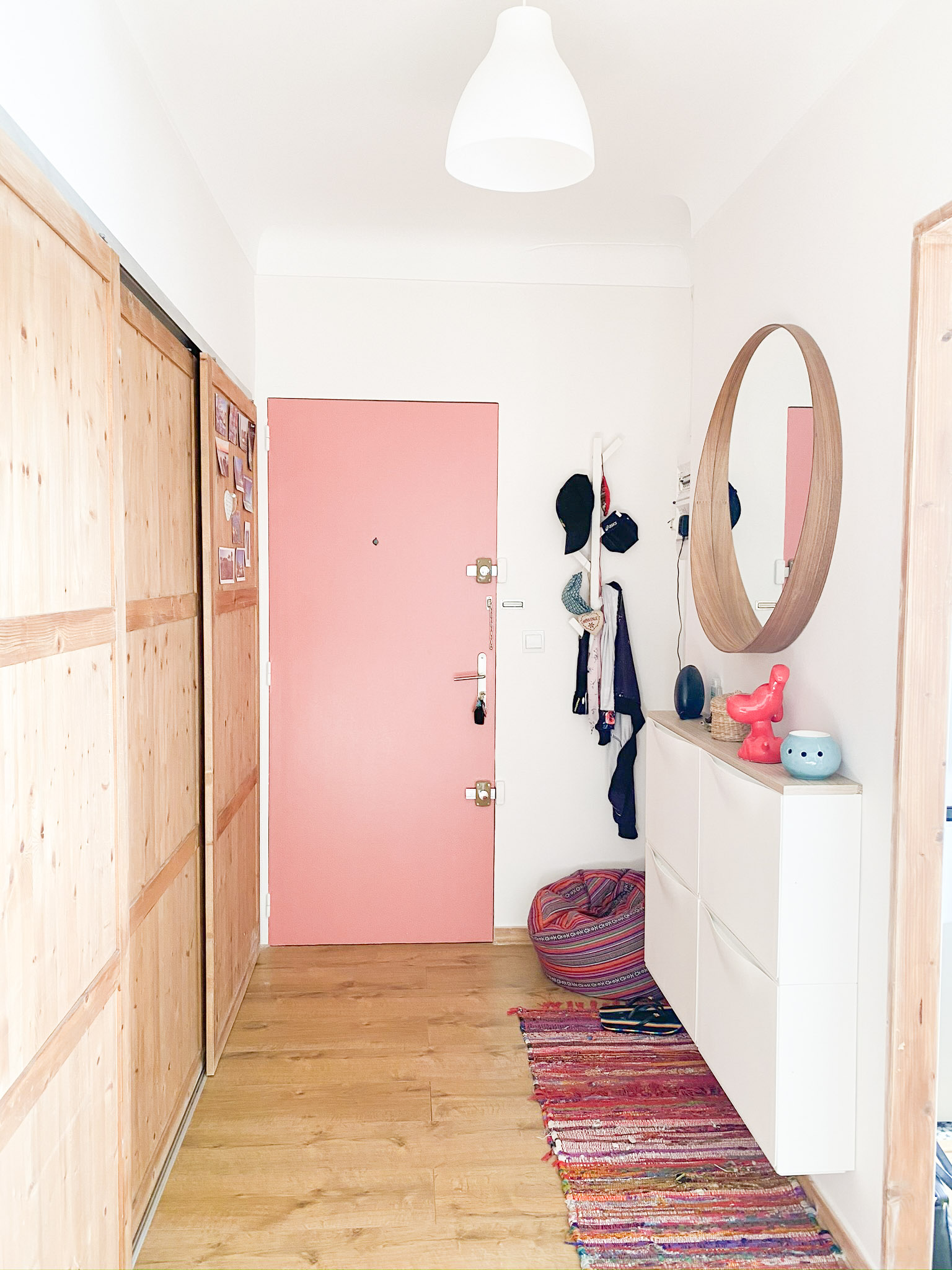 Travaux de peinture intérieure dans un appartement moderne réalisés par Charles Peinture
